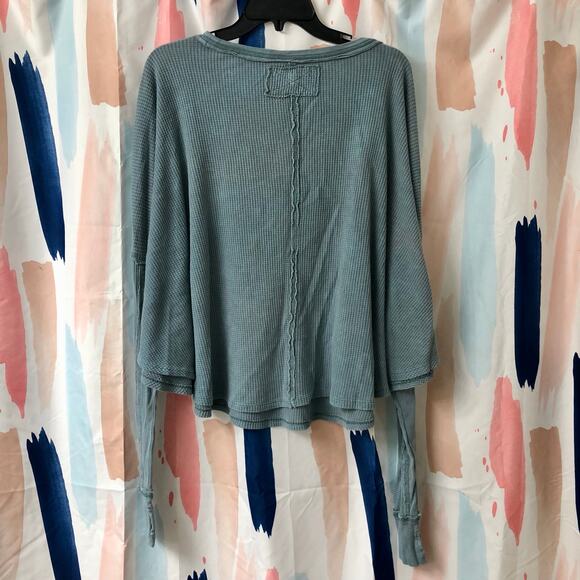 NWOT We the Free / Free People Microphone Drop Thermal Top Silver Pine Size XS - Picture 9 of 12